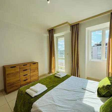 Sunny House 301 Two Bedroom Apartment