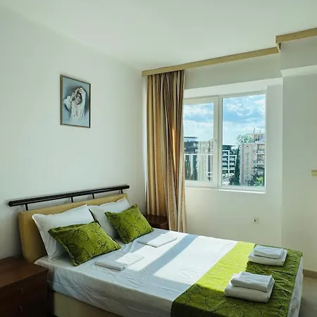 Sunny House 301 Two Bedroom Lejlighed